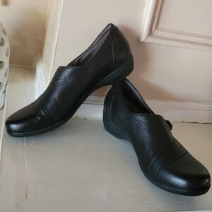 Like New Dansko Franny Loafers Size 39